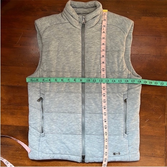 Ralph Lauren Purple Label Puffer Vest in Classic Light Grey - Picture 2 of 15